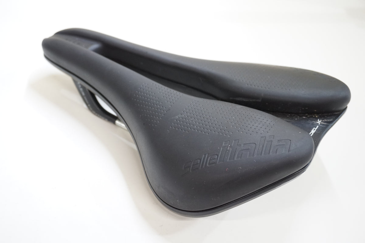 SELLE ITALIA 「セラ イタリア」 MODEL X COMFORT+ サドル / 大宮店