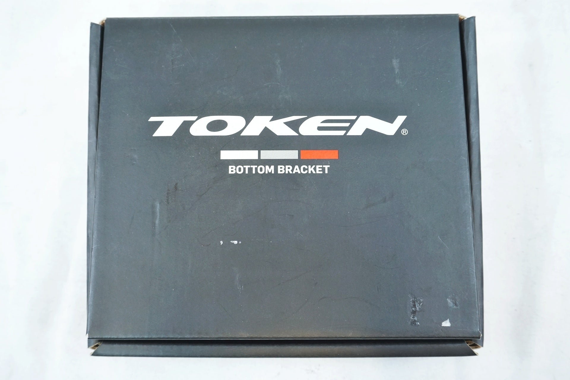 TOKEN 「トーケン」 TF37 ボトムブラケット / 有明ガーデン店