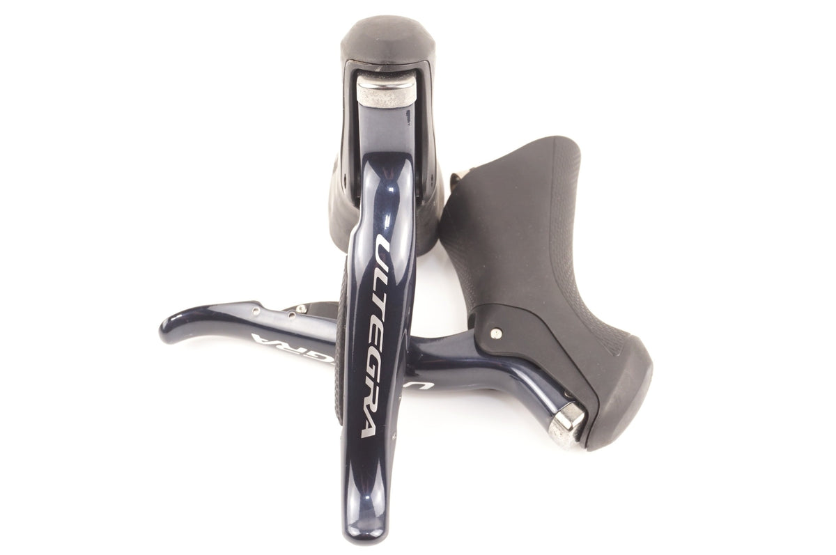 SHIMANO 「シマノ」 ULTEGRA Di2 ST-6870 デュアルコントロールレバー / 中目黒店