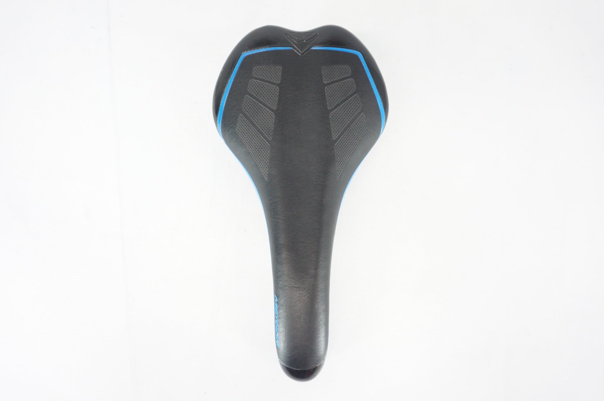 DDK 「ディーディーケー」 MERIDA サドル / 阪急塚口店