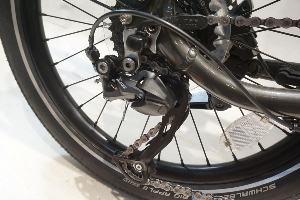 TERN 「ターン」 VEKTRON N8 E-BIKE 2022年モデル 20インチ 折り畳み 電動アシスト自転車 / 横浜戸塚店