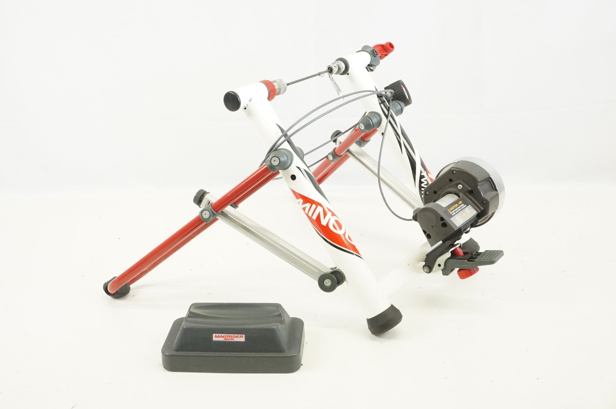 想像を超えての MINOURA 「ミノウラ」 MAGTEQS TWIN サイクルトレーナー アクセサリー