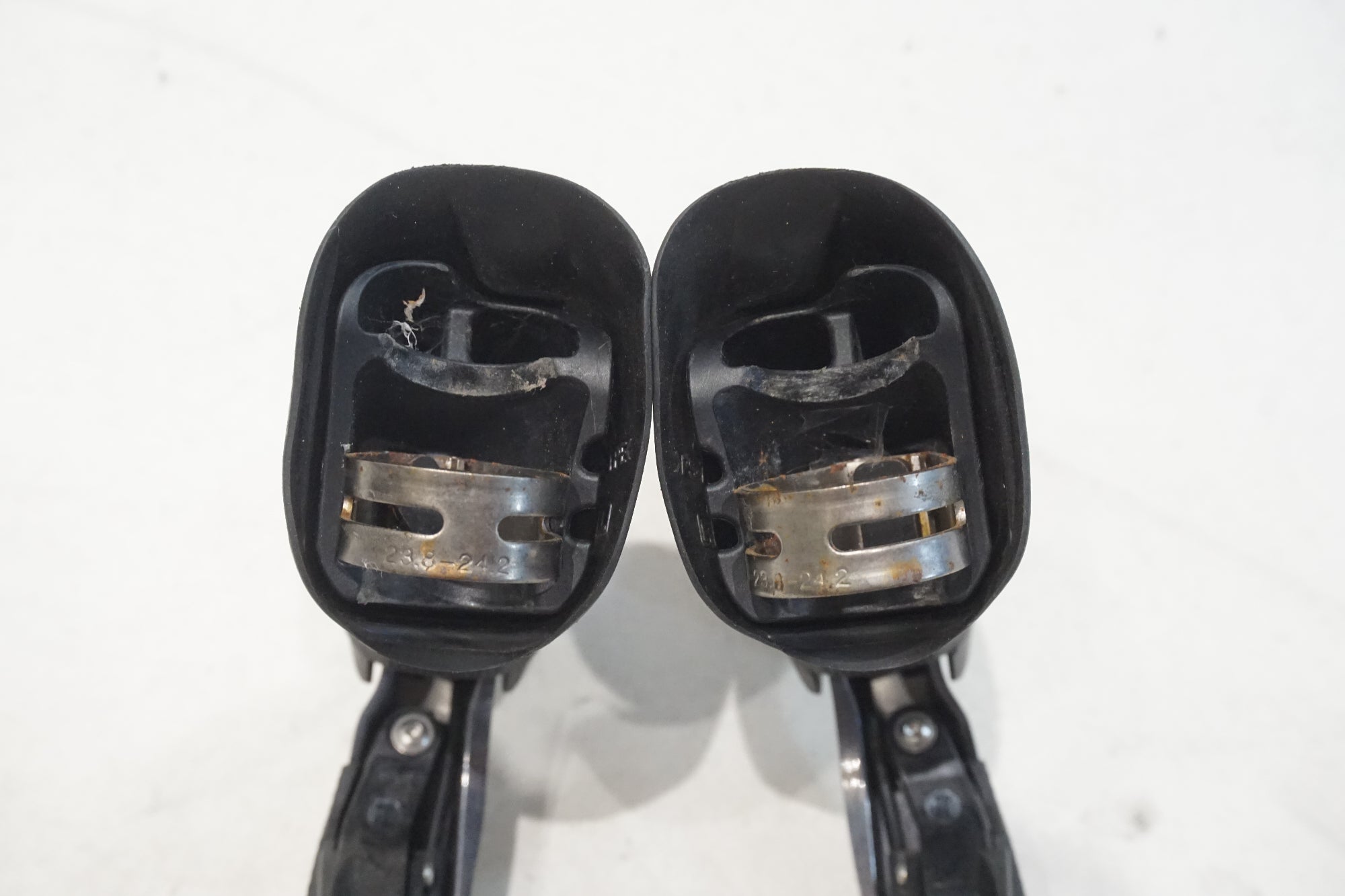 SHIMANO 「シマノ」 ULTEGRA 6770 Di2 コンポ3点(ST,FD,RD) +バッテリー,充電器,ジャンクション セット / 横浜戸塚店