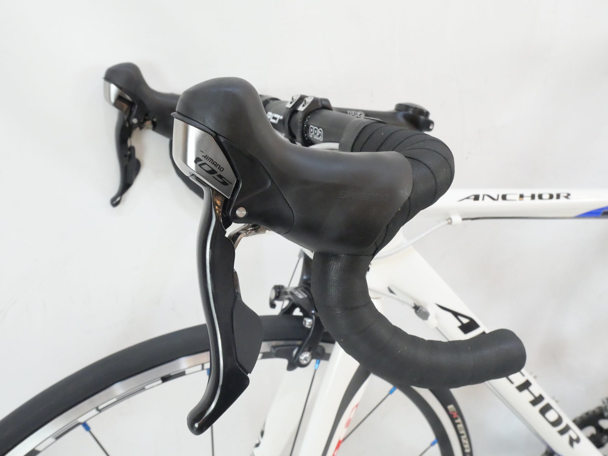 ANCHOR 「アンカー」 RA6 EQUIPE 2012年モデル ロードバイク / バイチャリ浦和ベース