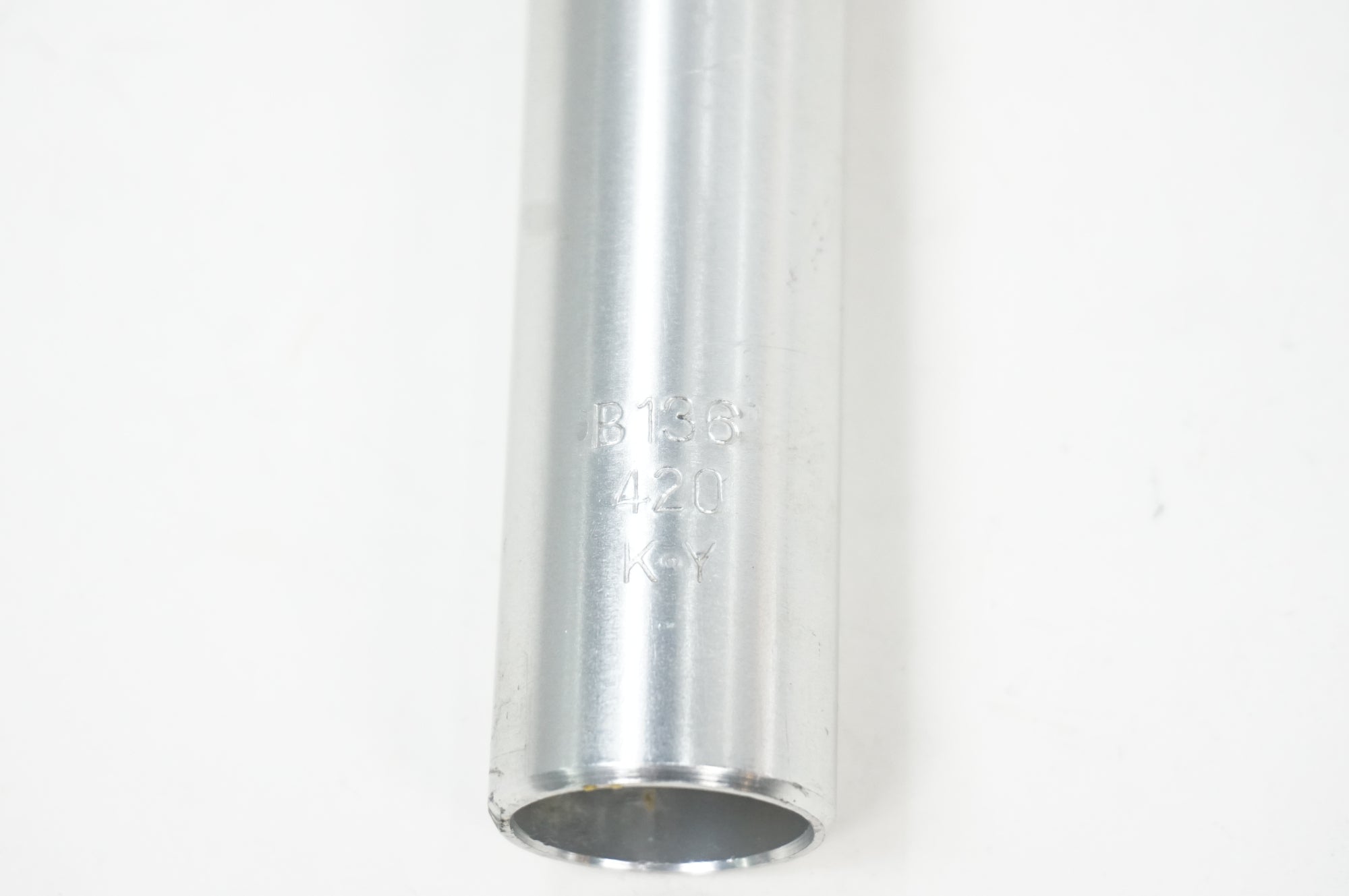 NITTO 「ニットー」 B136 ハンドル / 川越店