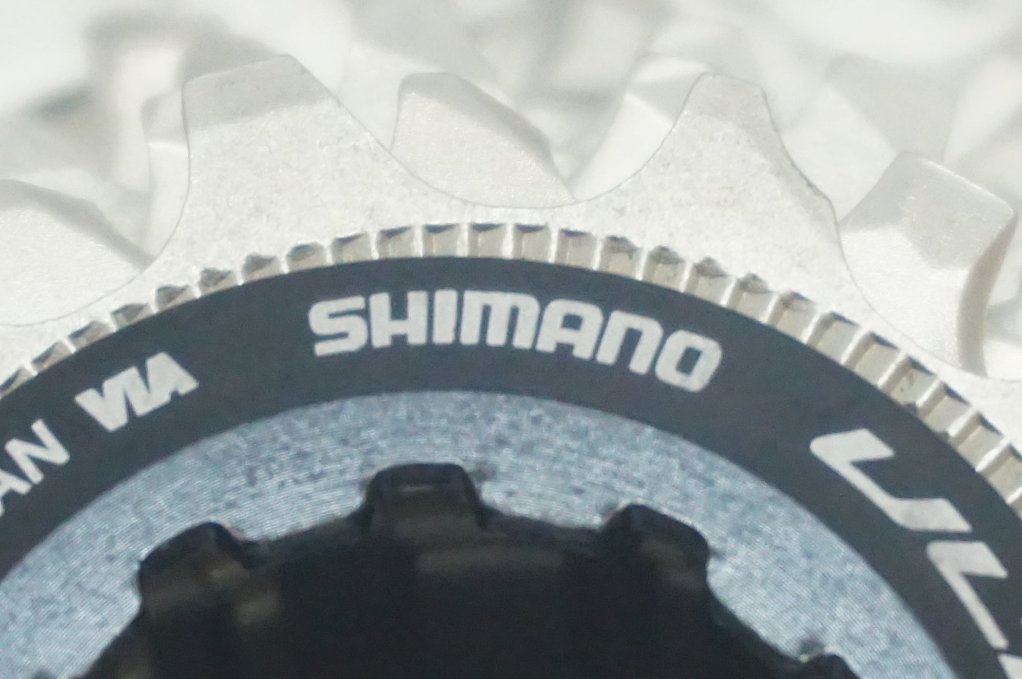 SHIMANO 「シマノ」 ULTEGRA CS-R8101 11-30T スプロケット / 福岡店
