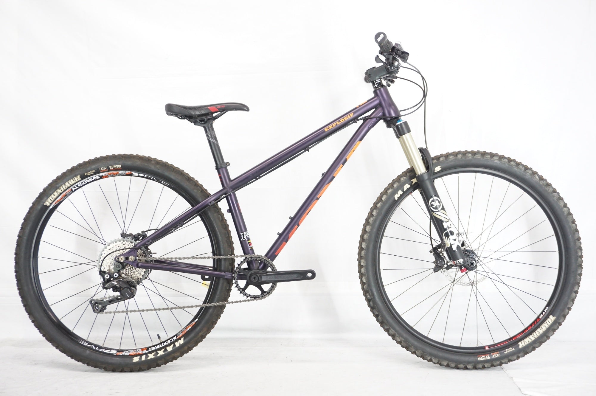 KONA 「コナ」 EXPLOSIF 2016年モデル マウンテンバイク / 阪急塚口店