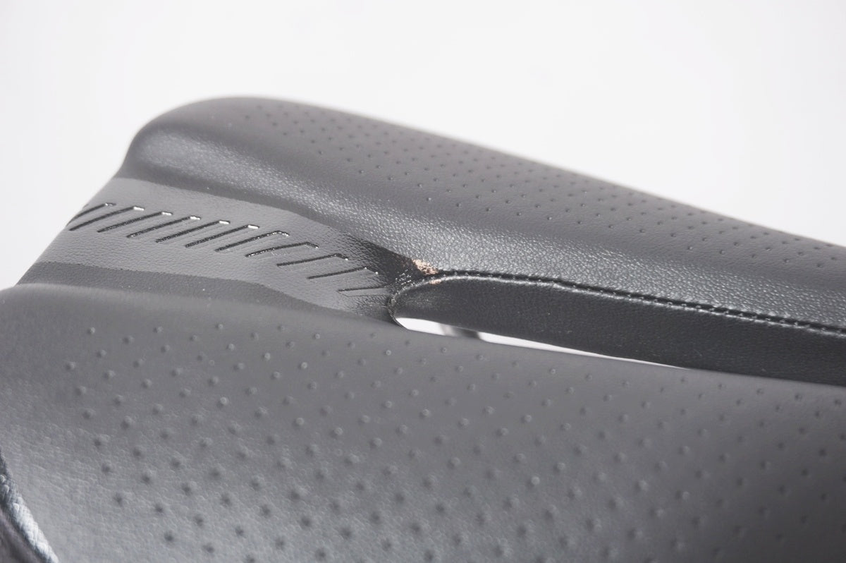 TREK 「トレック」 EMONDA SL 2017年モデル ロードバイク / バイチャリ世田谷店