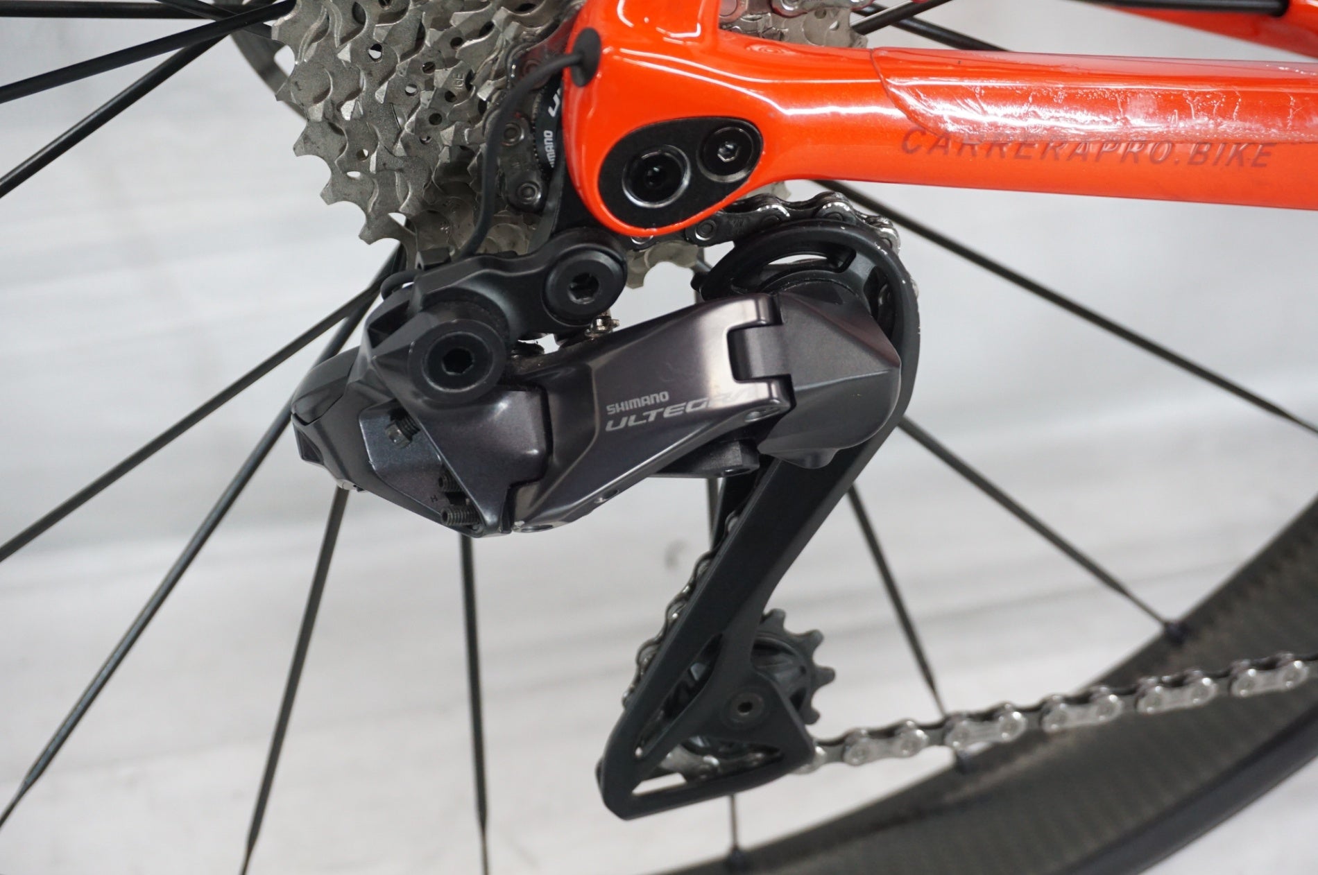 CARRERA 「カレラ」 PHIBRA DISC ULTEGRA R8170 2022年モデル ロードバイク / 阪急塚口店