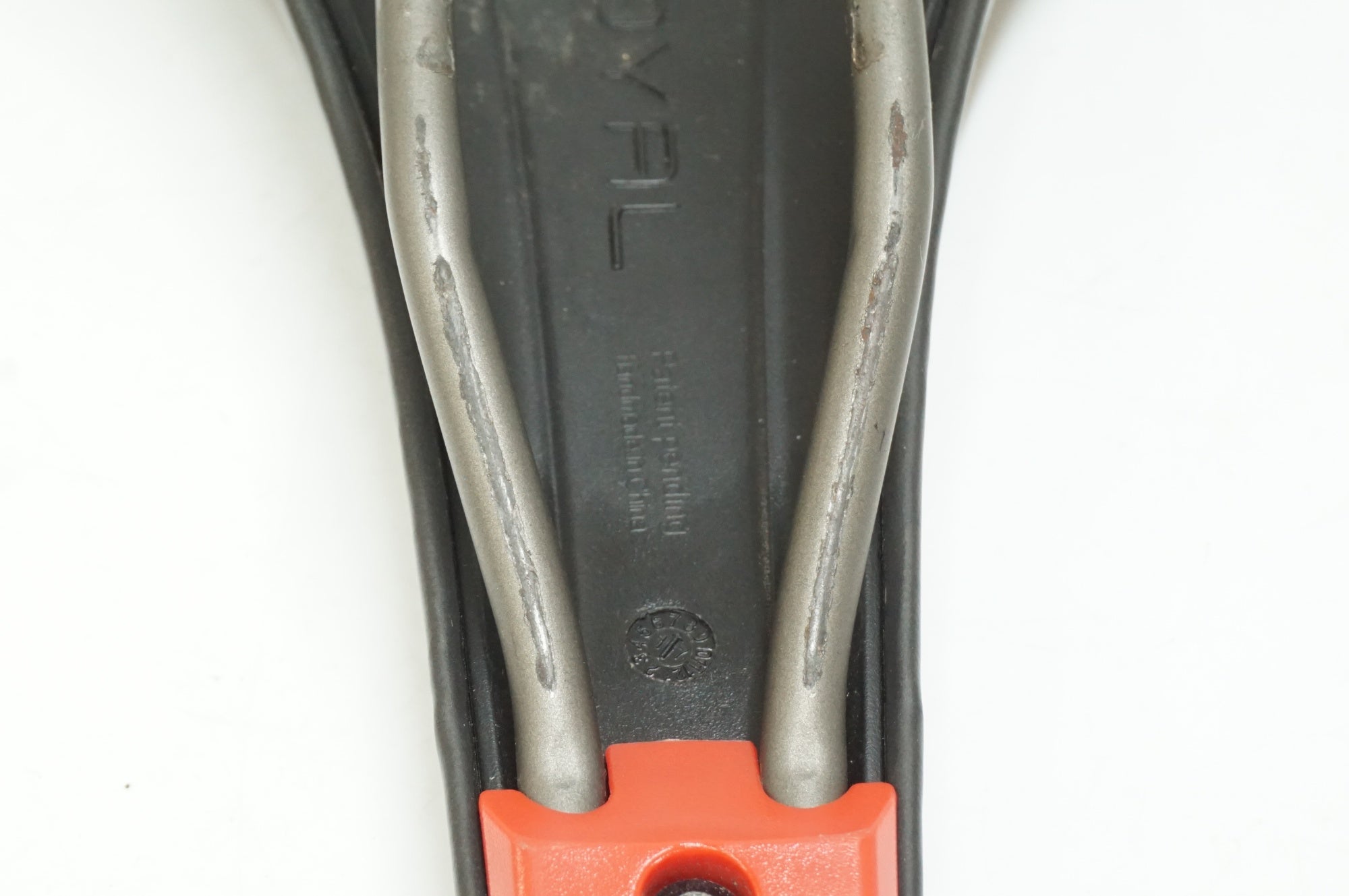 SELLE ROYAL 「セラロイヤル」 ASPHALT サドル / 大宮店