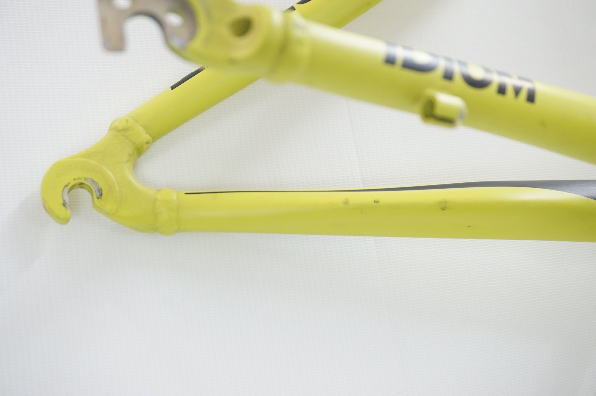 GIANT 「ジャイアント」 IDIOM 2 2016年モデル フレームセット / 福岡店