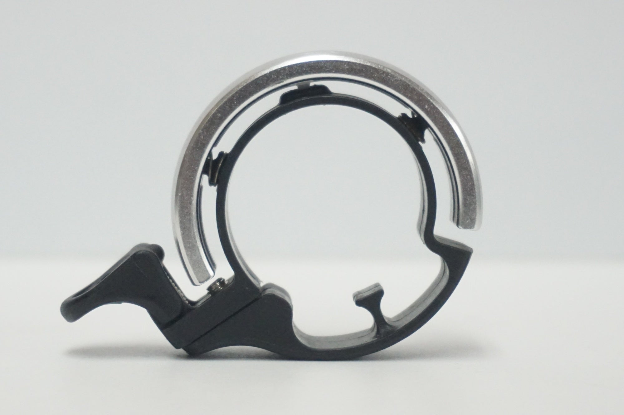 KNOG 「ノグ」 OI ベル / 福岡店