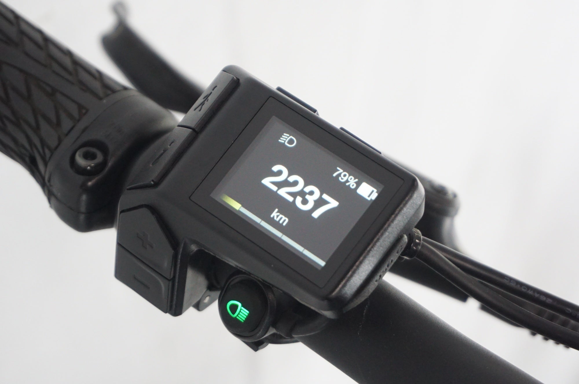 GIANT 「ジャイアント」 ESCAPE R E+ 2023年モデル E-BIKE / 阪急塚口店