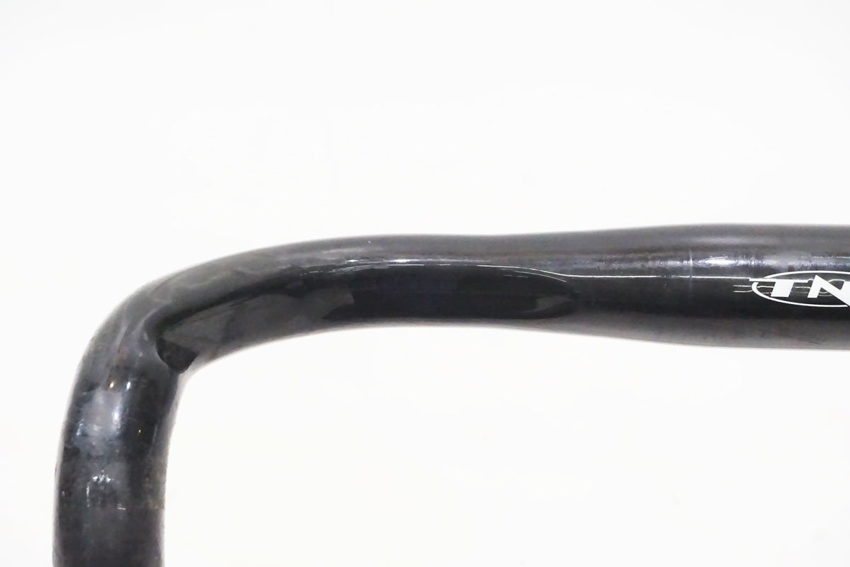 TNI「ティーエヌアイ」 CARBON SUPER SHALLOW φ31.8 400mm ドロップハンドル/ 京都西院店