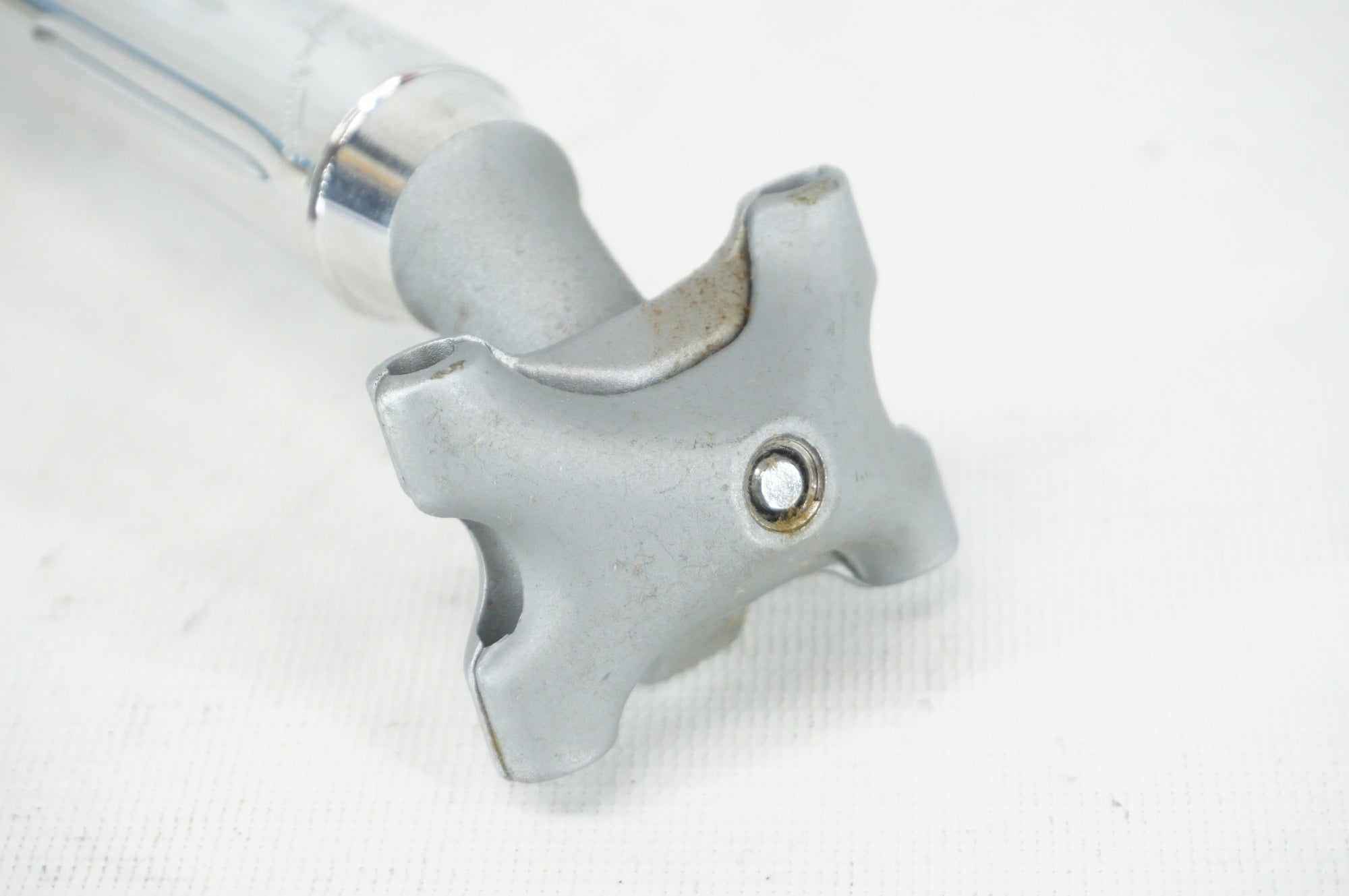 CAMPAGNOLO 「カンパニョーロ」 SUPER RECORD 50周年 Φ27.2 215mm シートポスト / 阪急塚口店