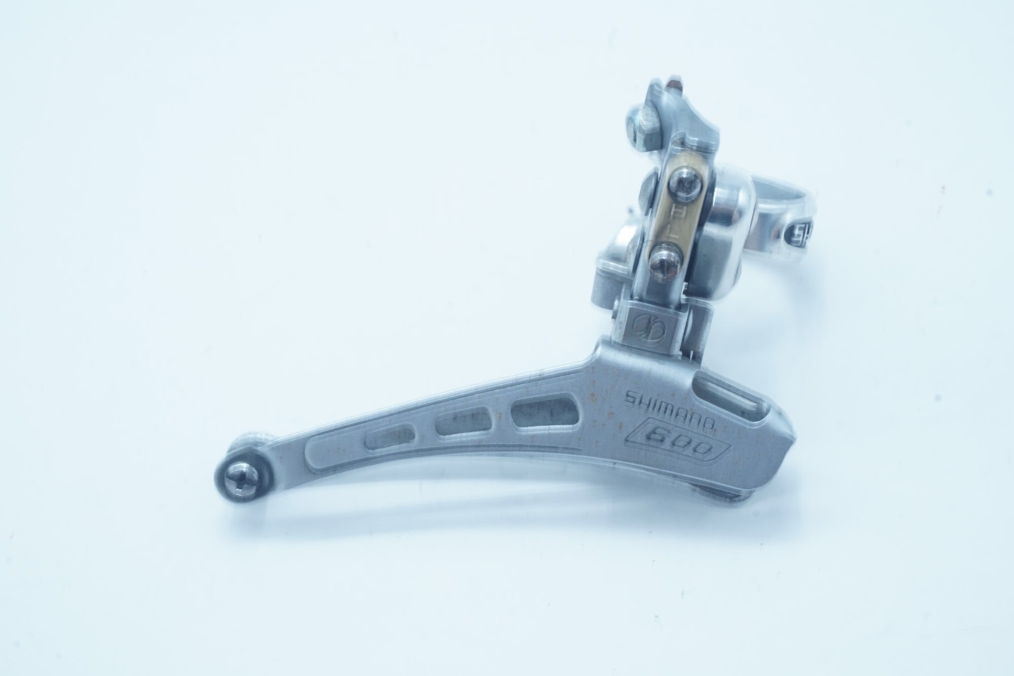 SHIMANO 600 ディレイラー SHIMANO 「シマノ」SHIMANO 600 FD-6100 フロントディレイラー