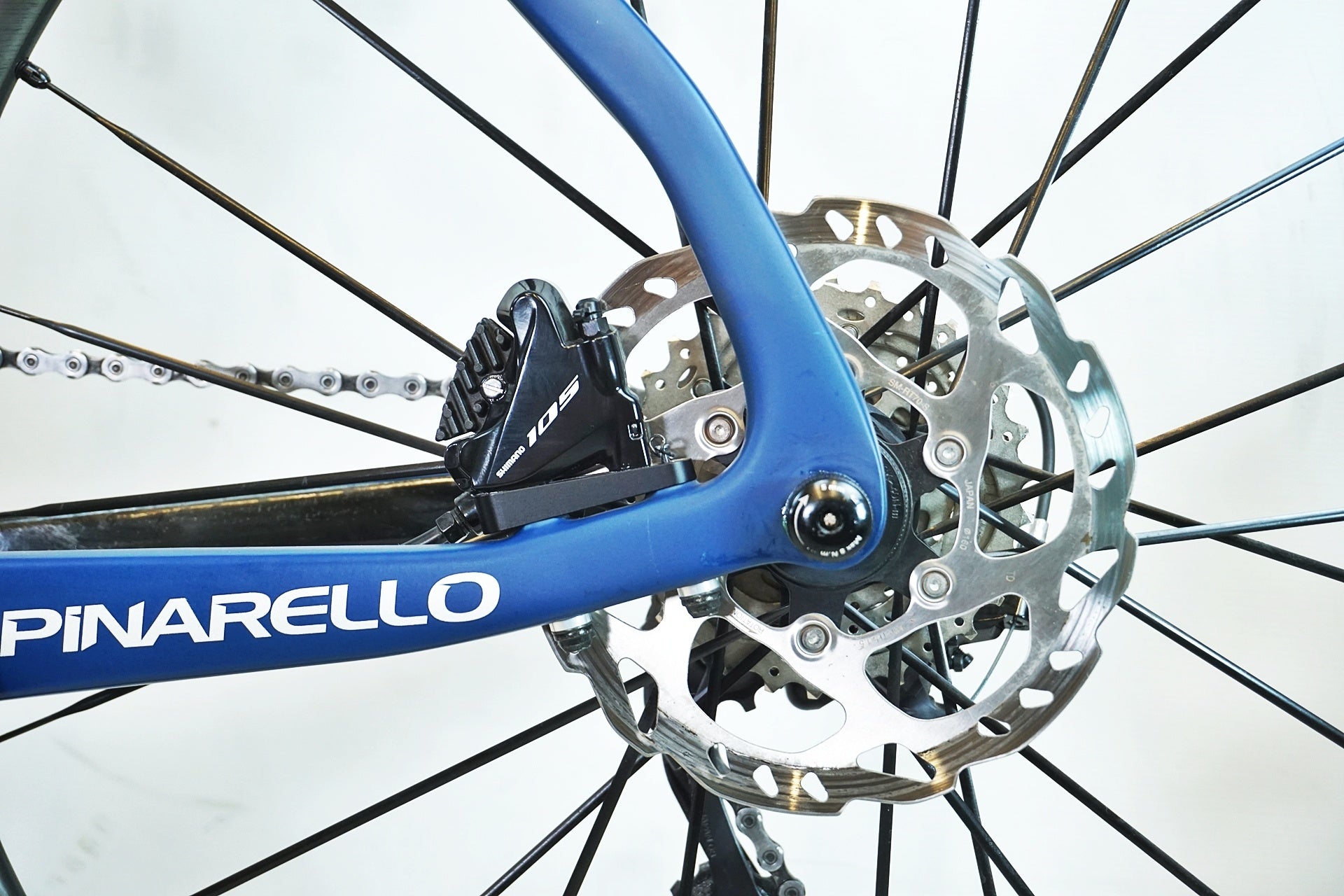 PINARELLO 「ピナレロ」 PRINCE DISK 105 2022-2023年モデル カスタム ロードバイク / 有明ガーデン店