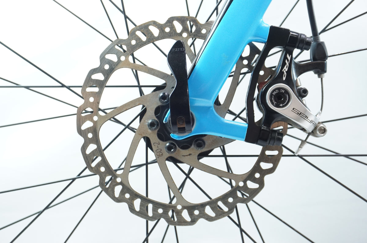 GIANT 「ジャイアント」 DEFY ADVANCED3 2015年モデル ロードバイク / 中目黒店
