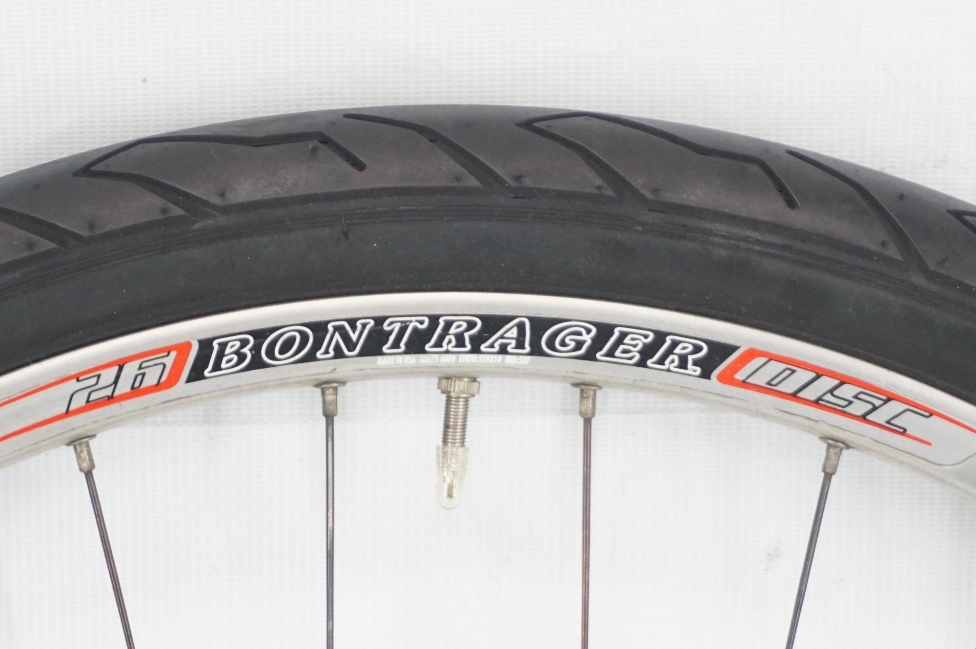 BONTRAGER 「ボントレガー」 SELECT 26インチ DISC シマノ8-10速 リアホイール / 阪急塚口店