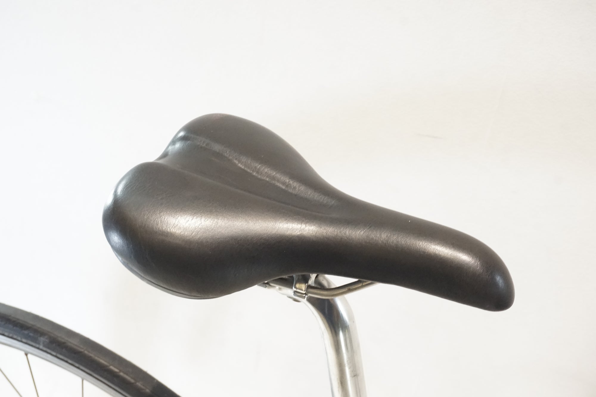 GIANT 「ジャイアント」 ESCAPE R3 2015年ごろモデル クロスバイク / 横浜戸塚店