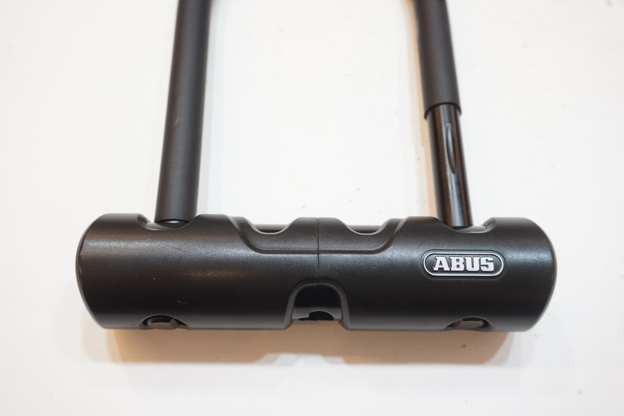 ABUS 「アバス」 U字ロック / バイチャリ浦和ベース