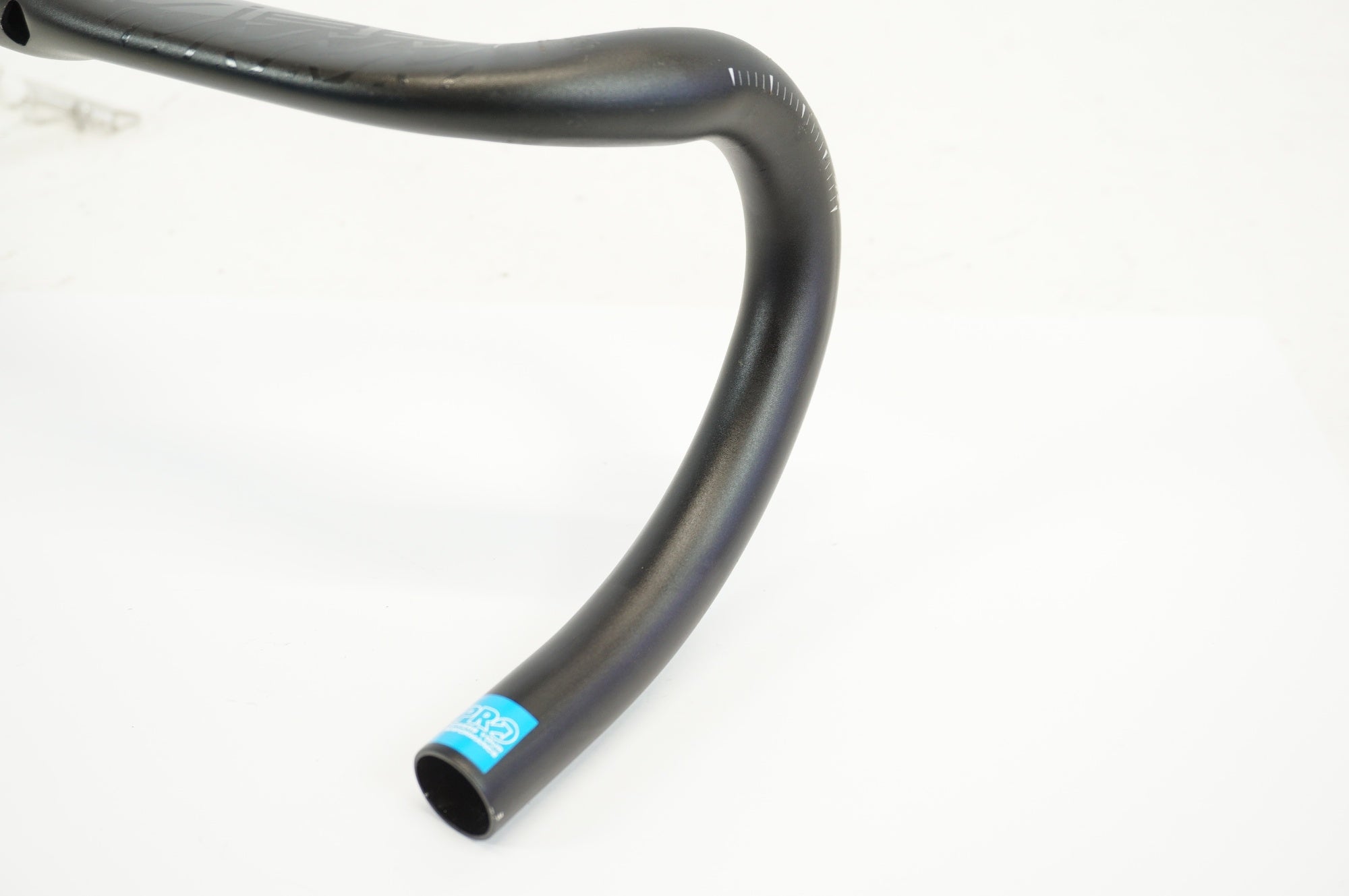 SHIMANO 「シマノ」 PRO VIBE φ31.8 上380mm 下420mm エアロパシュート ハンドル / 宇都宮店