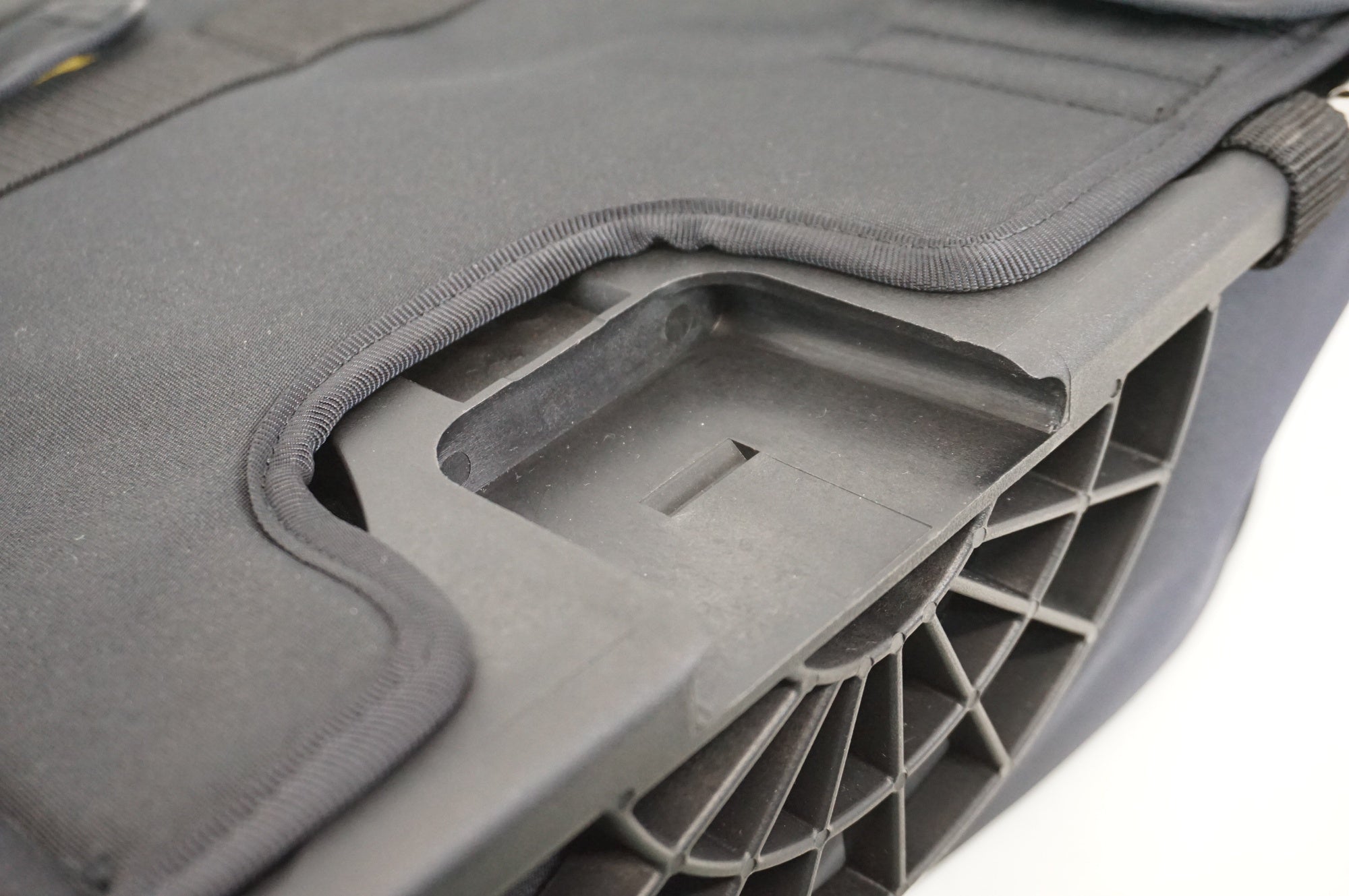 BERUF 「ベーフル」 BAGGAGE x HERBESTAL フロントバッグ / 宇都宮店