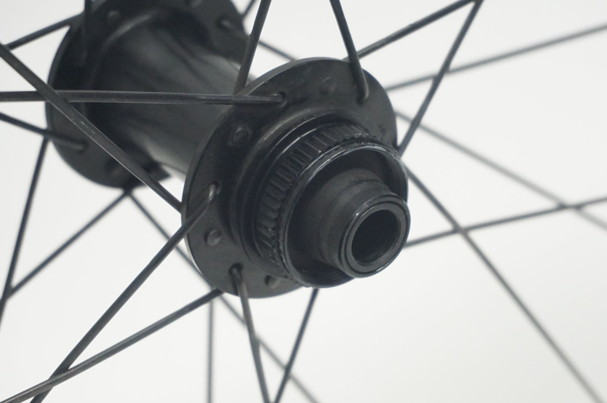 ZIPP 「ジップ」 303S DISC シマノ11速 ホイールセット / 福岡店