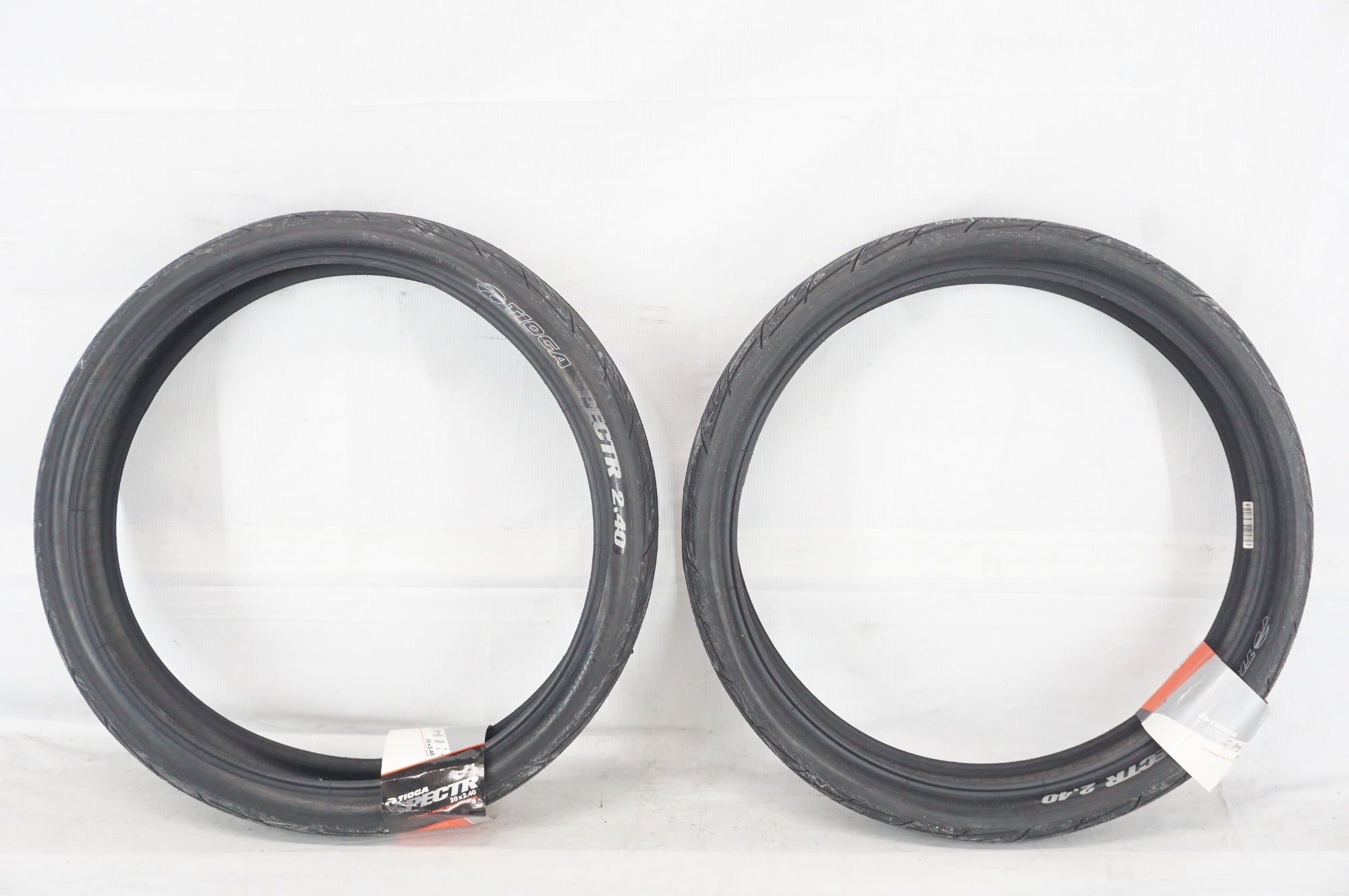 TIOGA 「タイオガ」 SPECTR 20x2.40 タイヤセット / 阪急塚口店