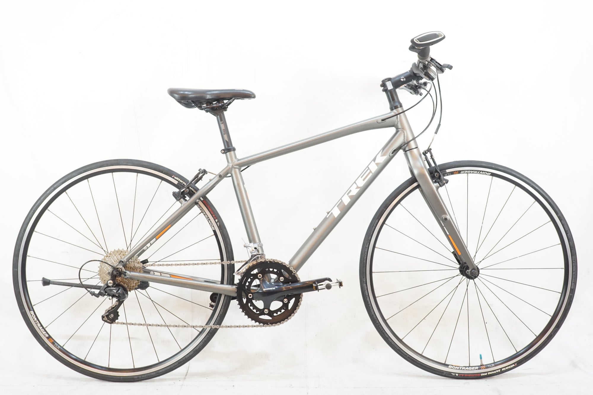 新品 正規品!!  TREK クロスバイク 2016年モデル 7.5FX 「トレック」 自転車本体