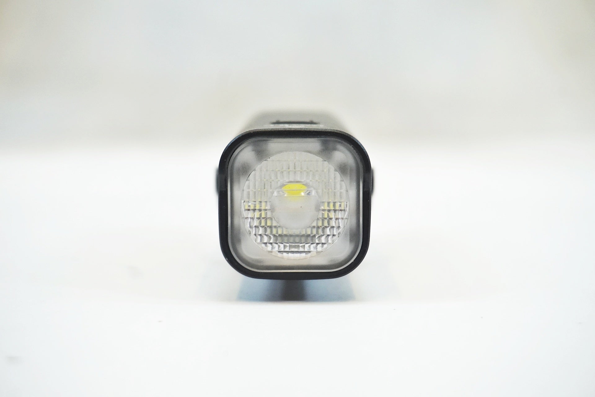 TOWILD 「トゥワイルド」 SMART BIKE FRONT LIGHT / 有明ガーデン店