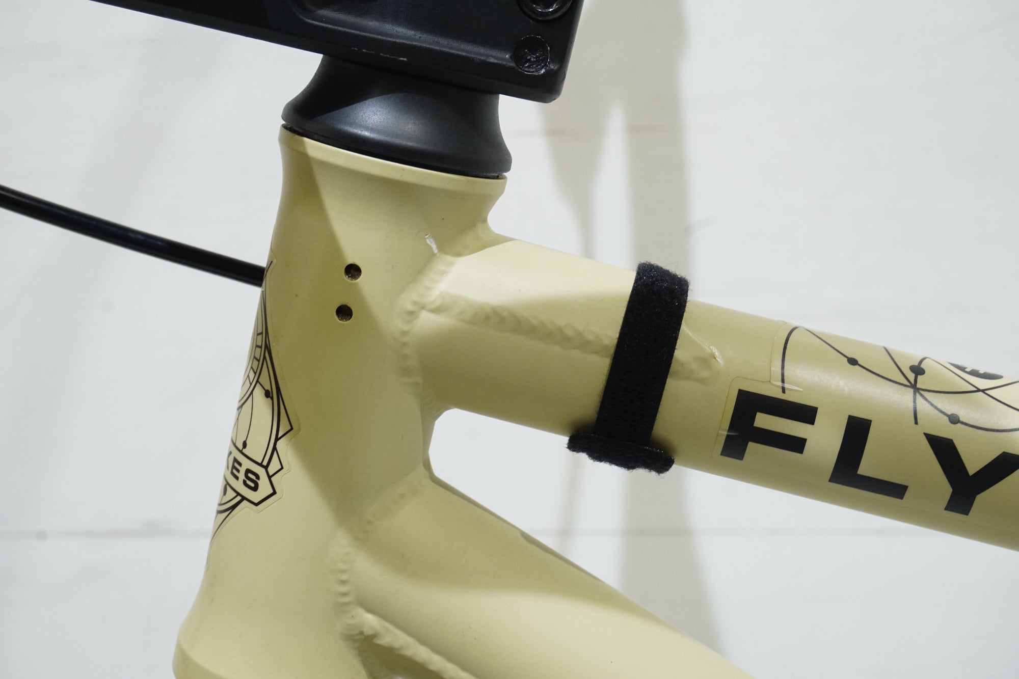 FLYBIKES 「フライバイクス」 NEUTRON 2017年モデル BMX / 浜松店