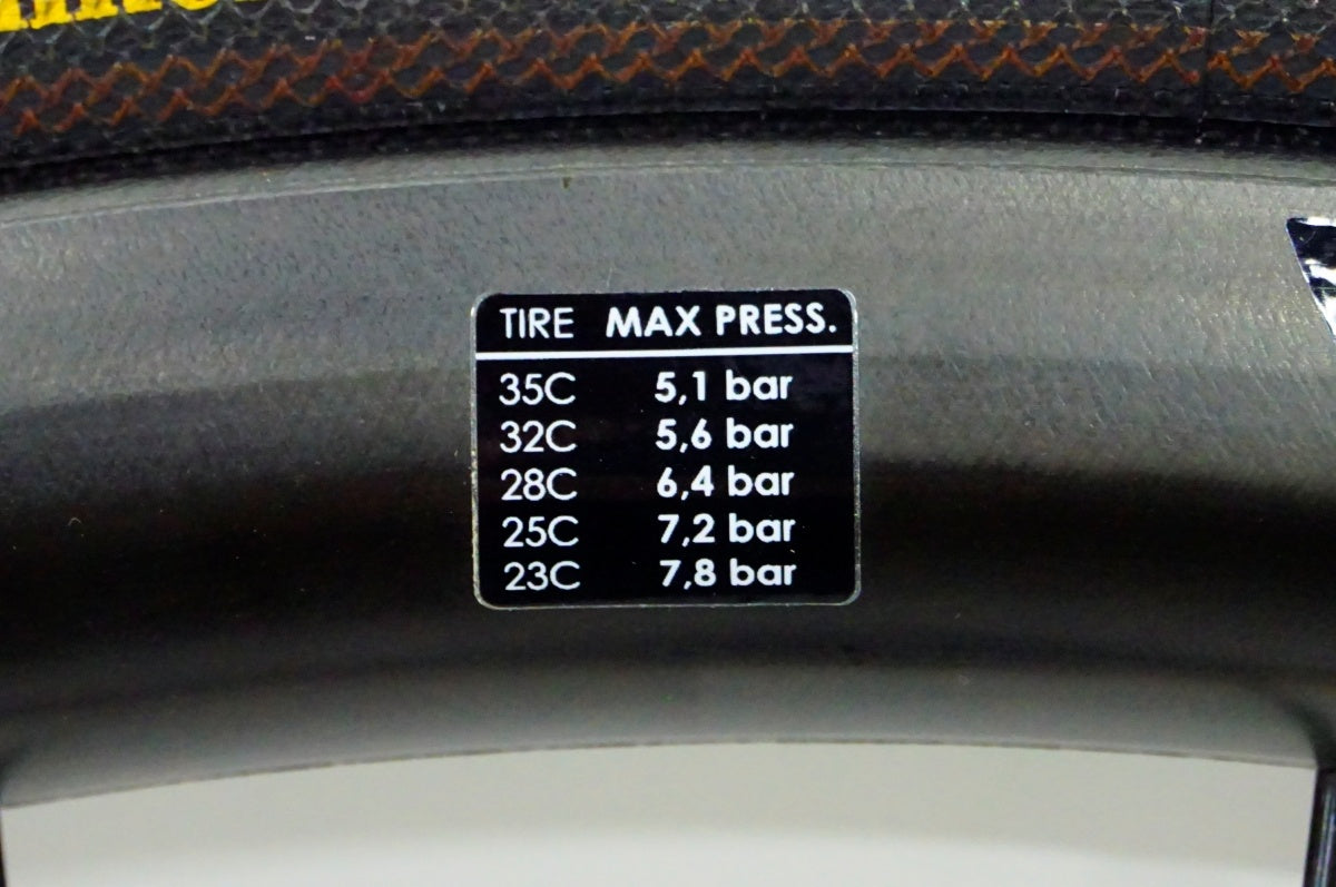 3T 「スリーティー」 DISCUS C35 TEAM DB SHIMANO11速 ホイールセット / 名古屋大須店