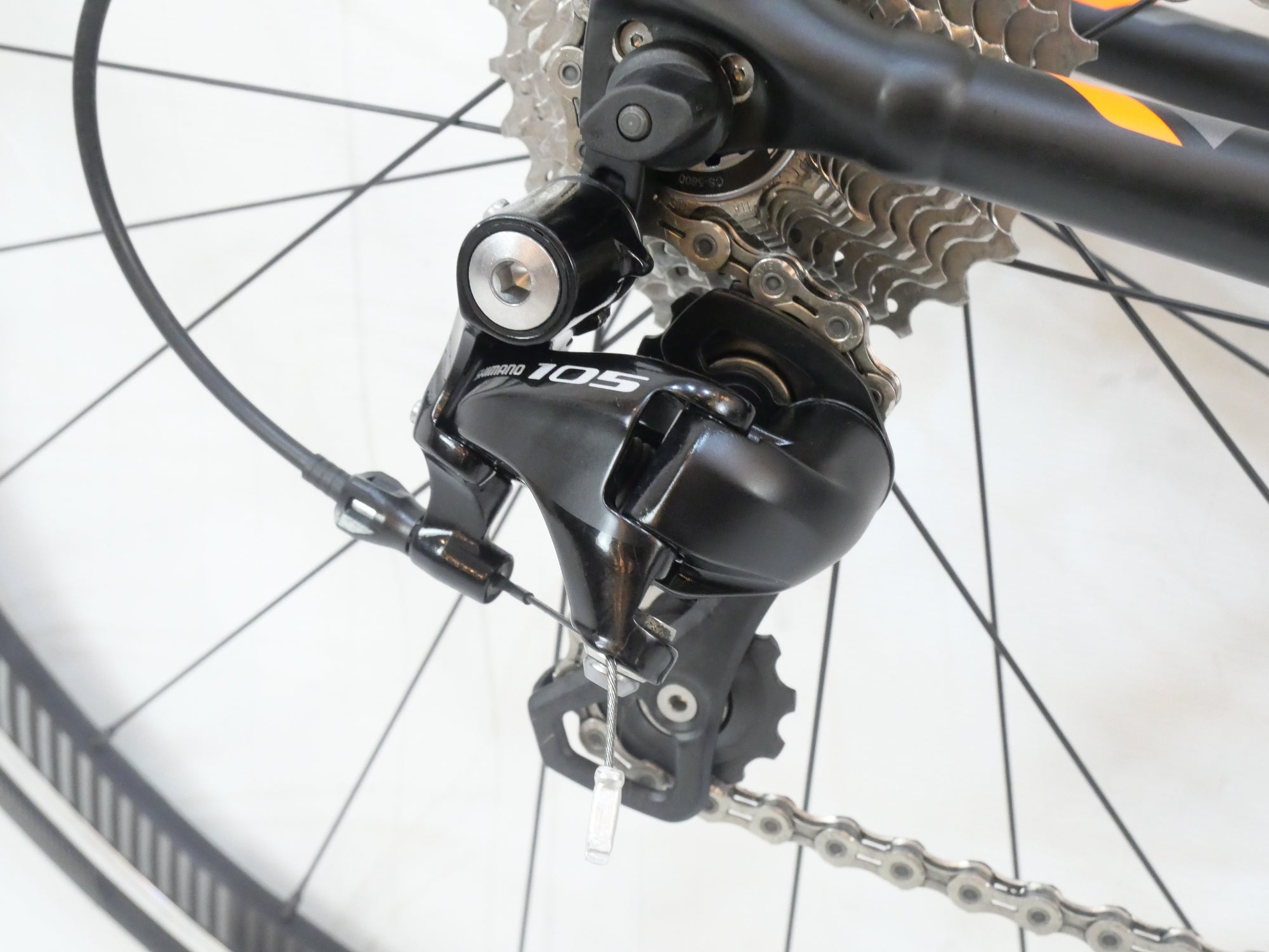 GIANT 「ジャイアント」 TCR SLR2 2018年モデル ロードバイク / バイチャリ浦和ベース