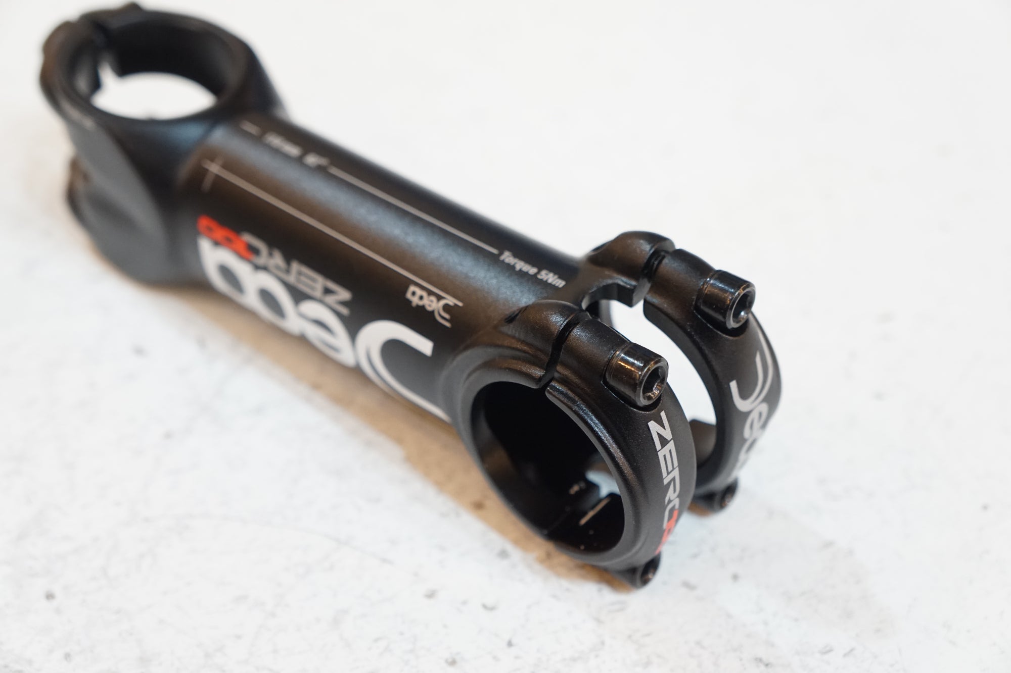 DEDA 「デダ」 ZERO100 φ31.7 110mm 82° ステム / バイチャリ浦和ベース