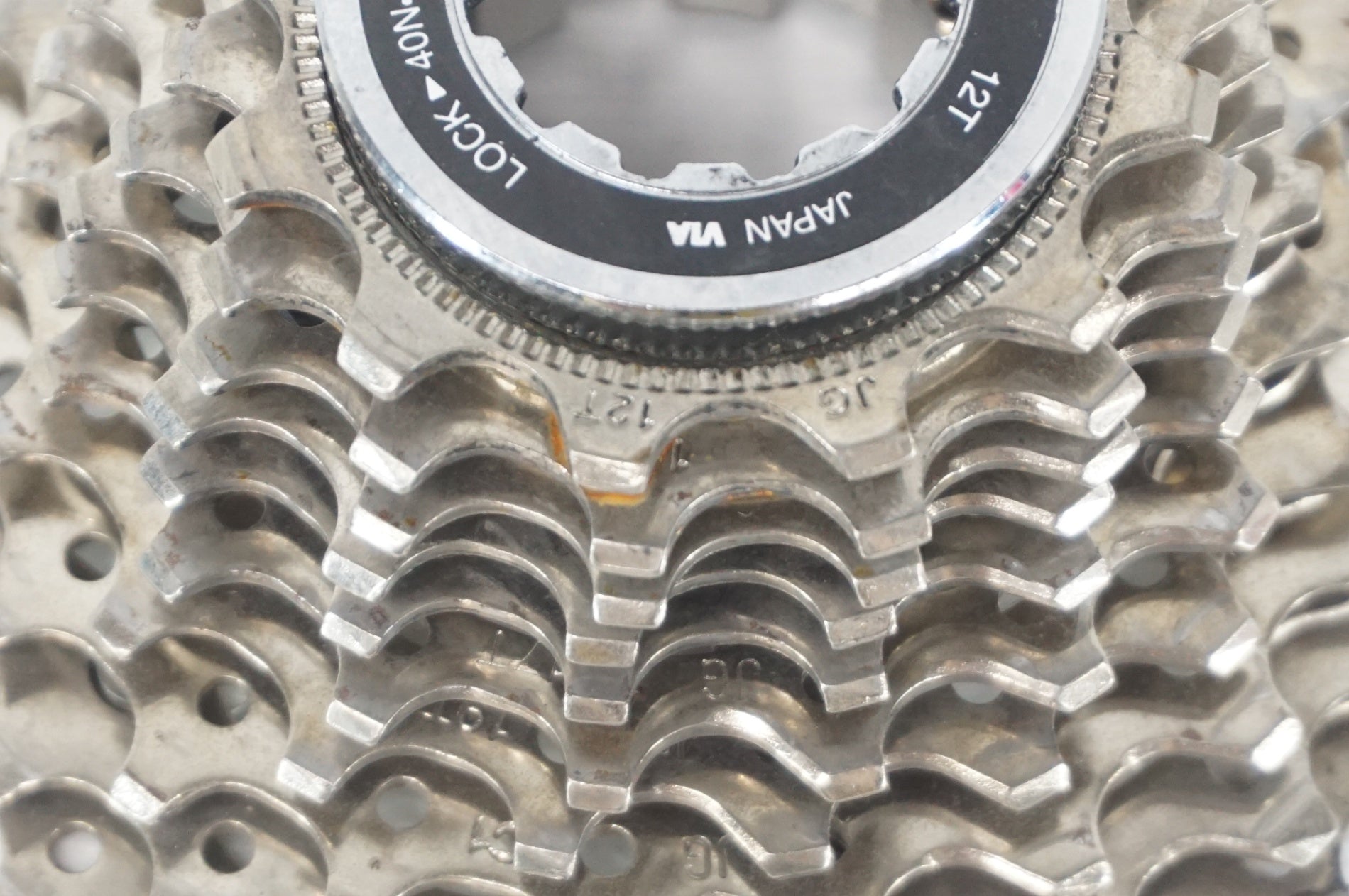 SHIMANO 「シマノ」 105 CS-5700 12-25T スプロケット / 阪急塚口店