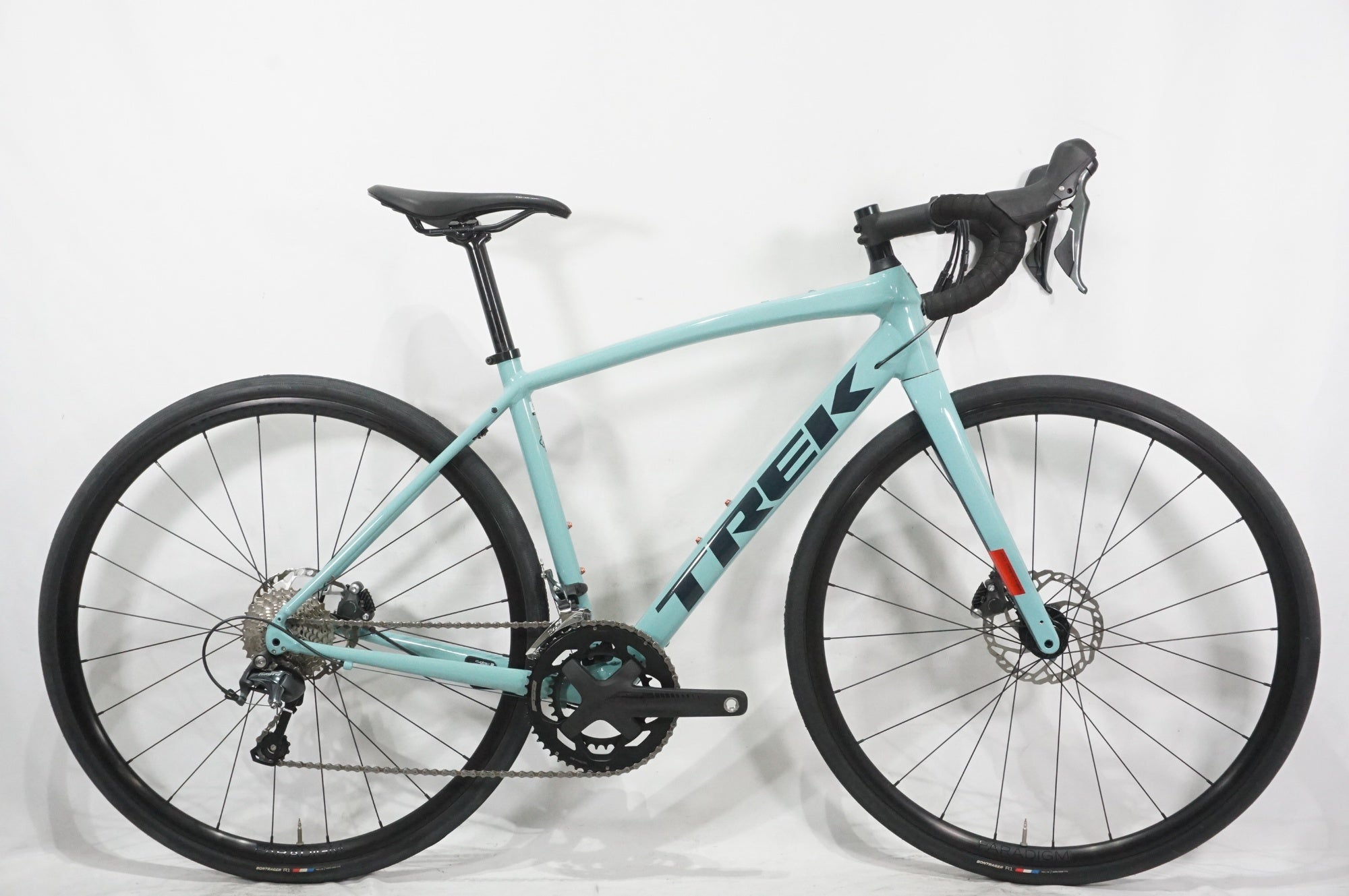 TREK 「トレック」 DOMANE AL4 DISC 2023年モデル ロードバイク / AKIBA店