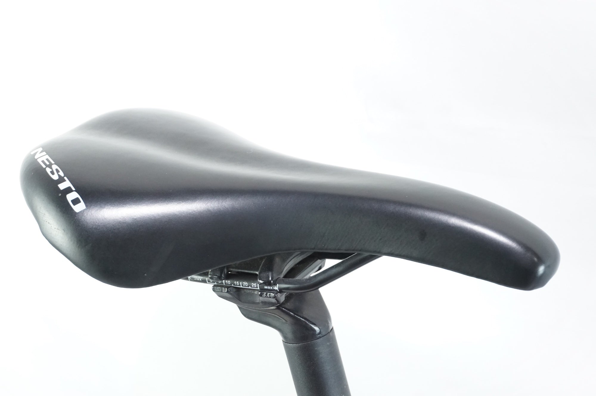 NESTO 「ネスト」 FALAD PRO 2022年モデル ロードバイク / 中目黒店