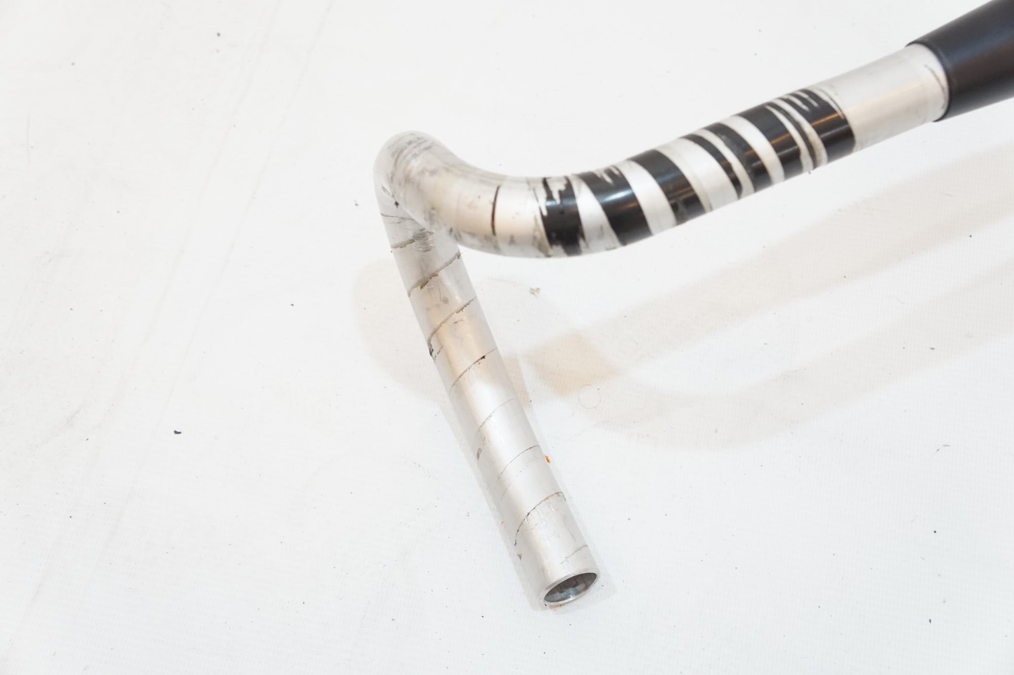 NITTO 「ニットー」 M101 420mm φ31.8 ハンドル / バイチャリ浦和ベース