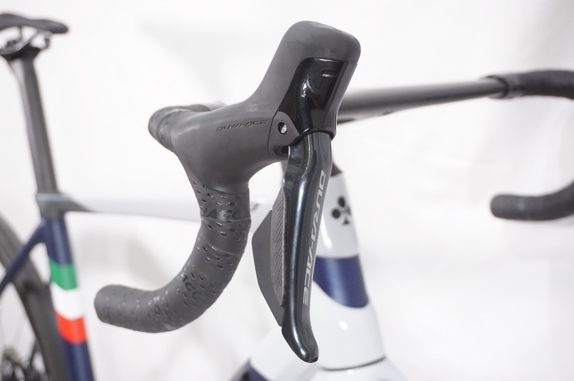 COLNAGO 「コルナゴ」 C68 ALL ROAD カスタム 2025年モデル ロードバイク / AKIBA店