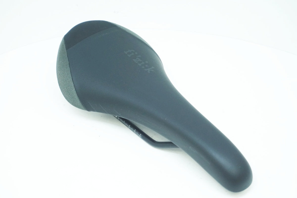 FIZIK 「フィジーク」 GOBI M5 サドル / 大阪美原北インター店