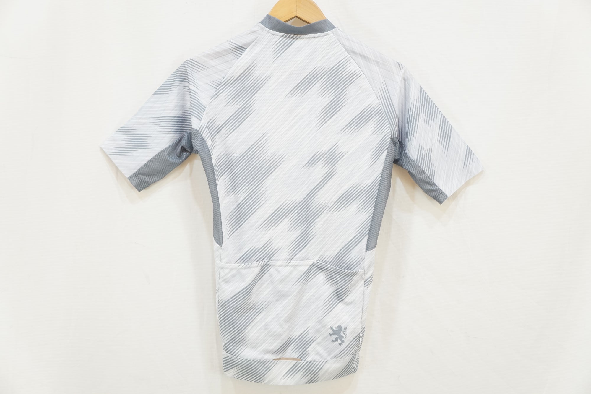 KAPELMUUR 「カペルミュール」 Lサイズ サイクルジャージ / バイチャリ浦和ベース