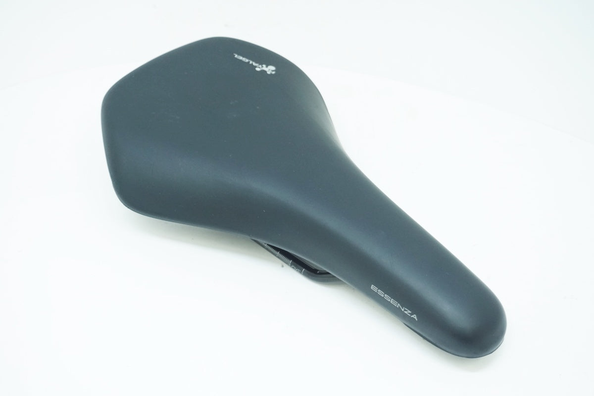 SELLE ROYAL 「セラロイヤル」 ESSENZA サドル / 大阪美原北インター店