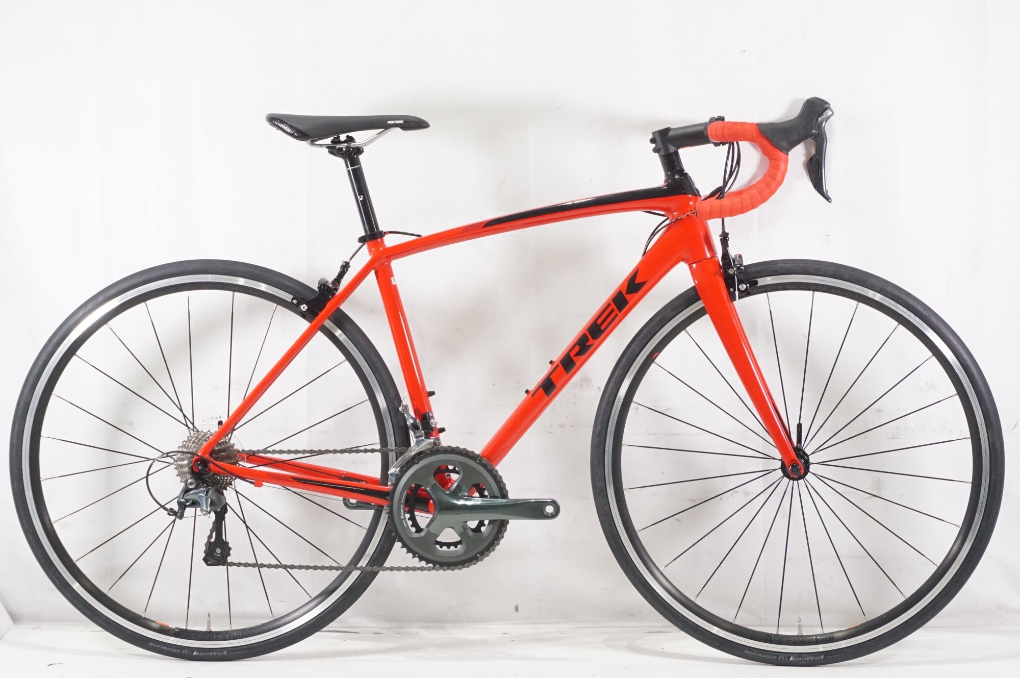 TREK 「トレック」 EMONDA ALR4 2019-2020年モデル ロードバイク / AKIBA店