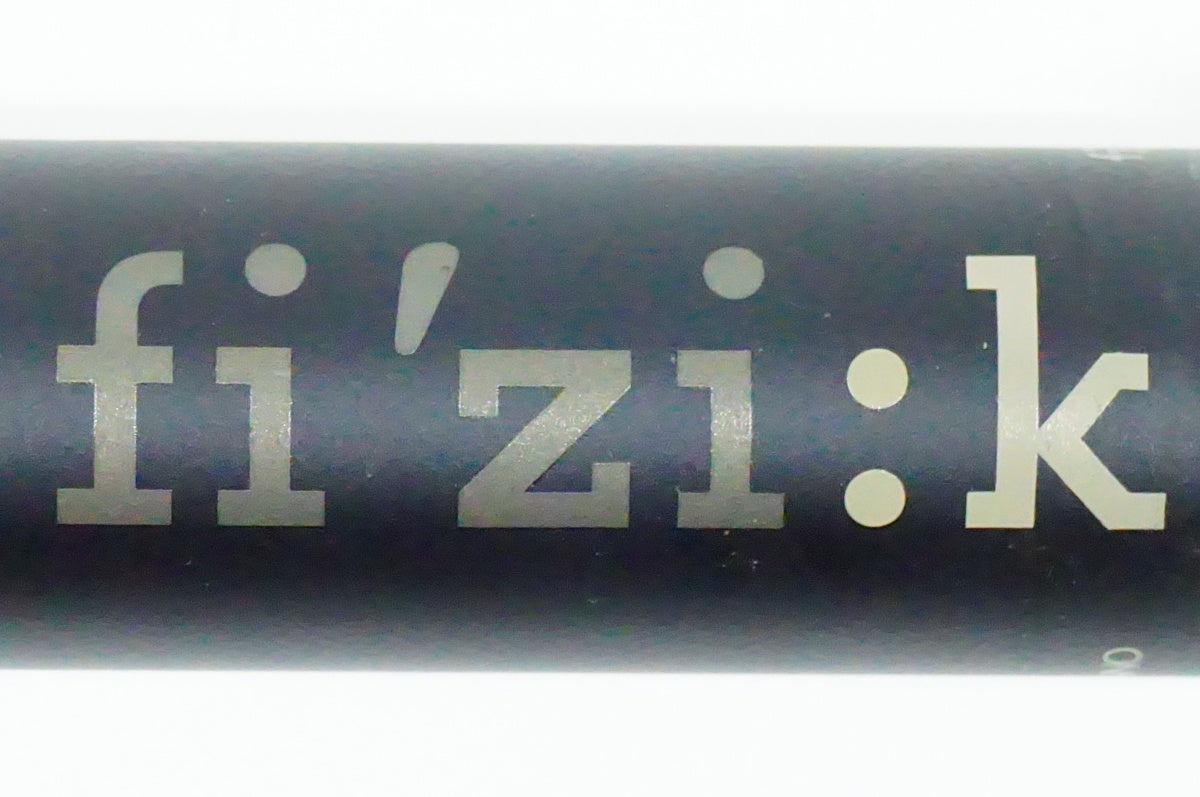 FIZIK 「フィジーク」 CYRANO Φ31.6 330mm シートポスト / 名古屋大須店