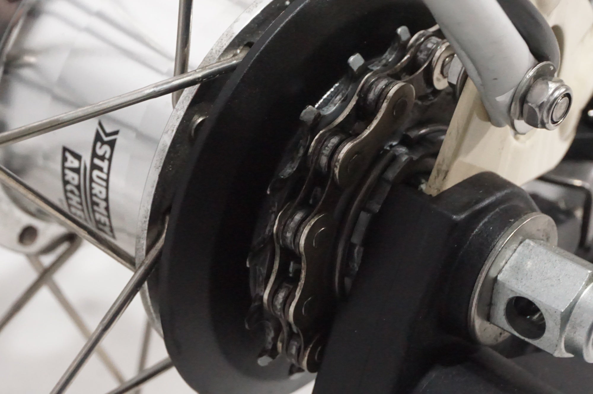 BROMPTON 「ブロンプトン」 CLASSIC EDITION INSPIRED BY LONDON 2024年モデル 16インチ 折り畳み自転車 / AKIBA店