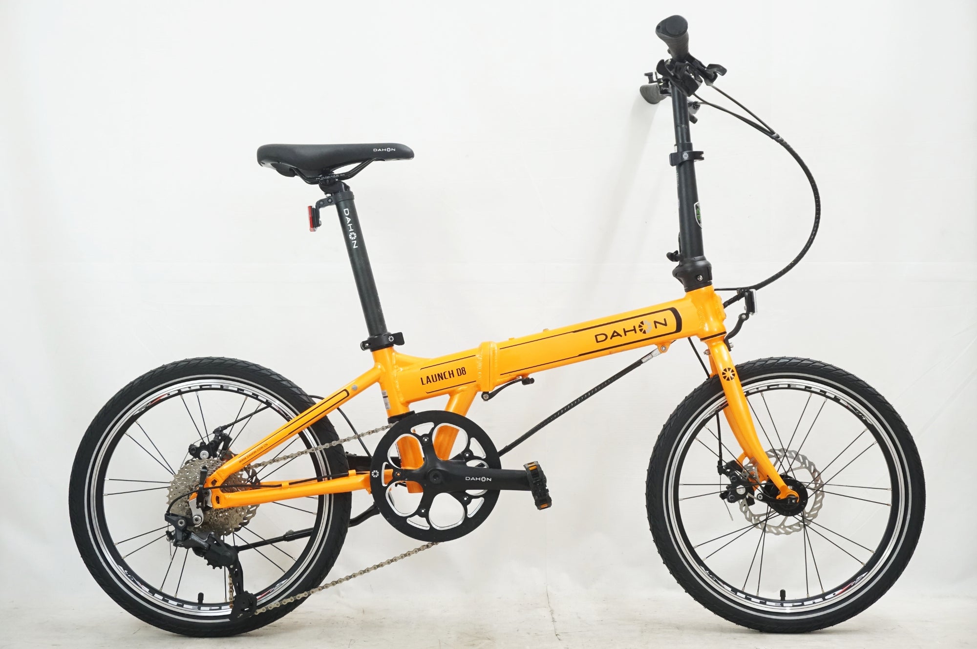 DAHON 「ダホン」 LAUNCH D8 2024年モデル 20インチ 折り畳み自転車