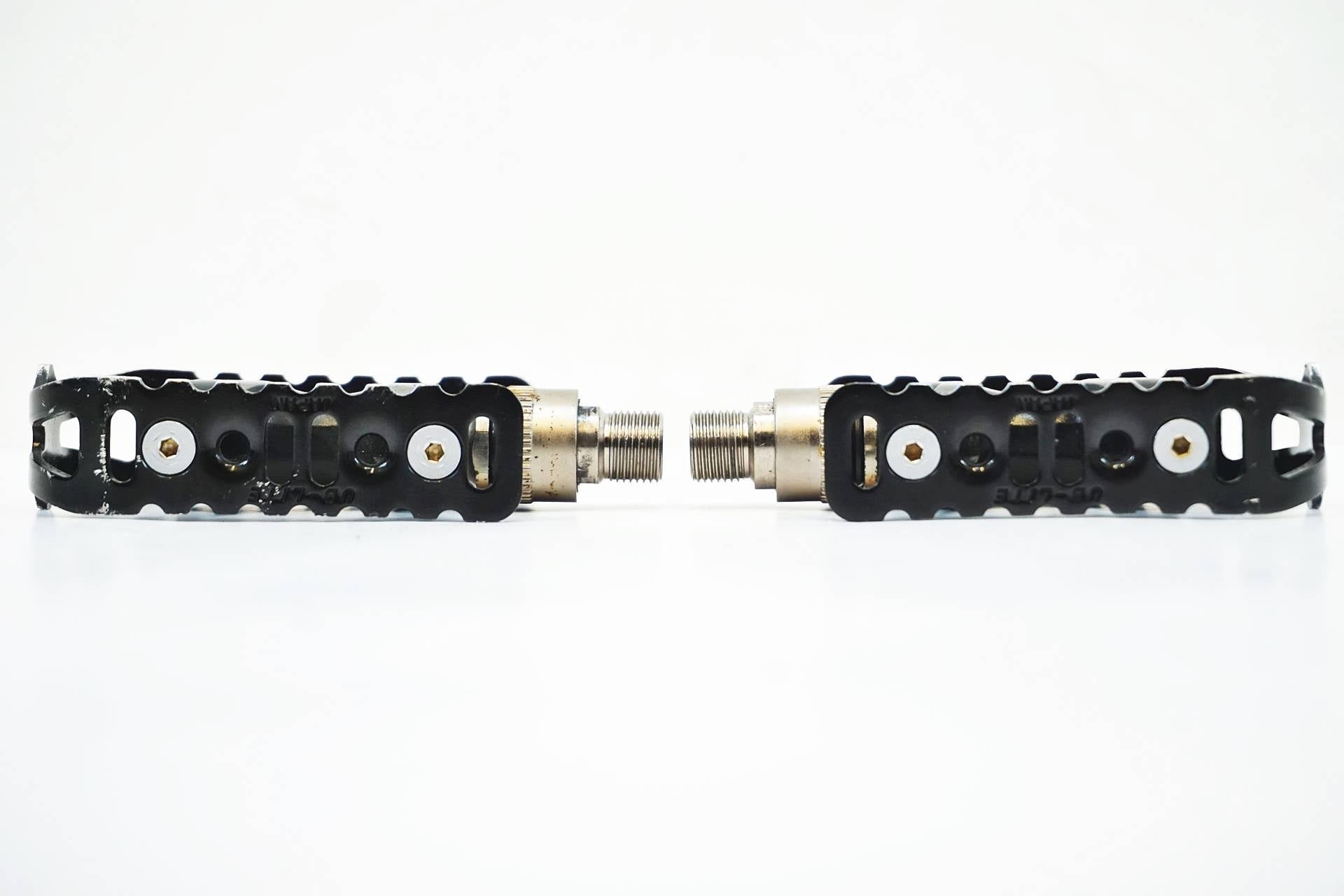 MKS 「エムケーエス」 UB-LITE EZY ペダル / 有明ガーデン店