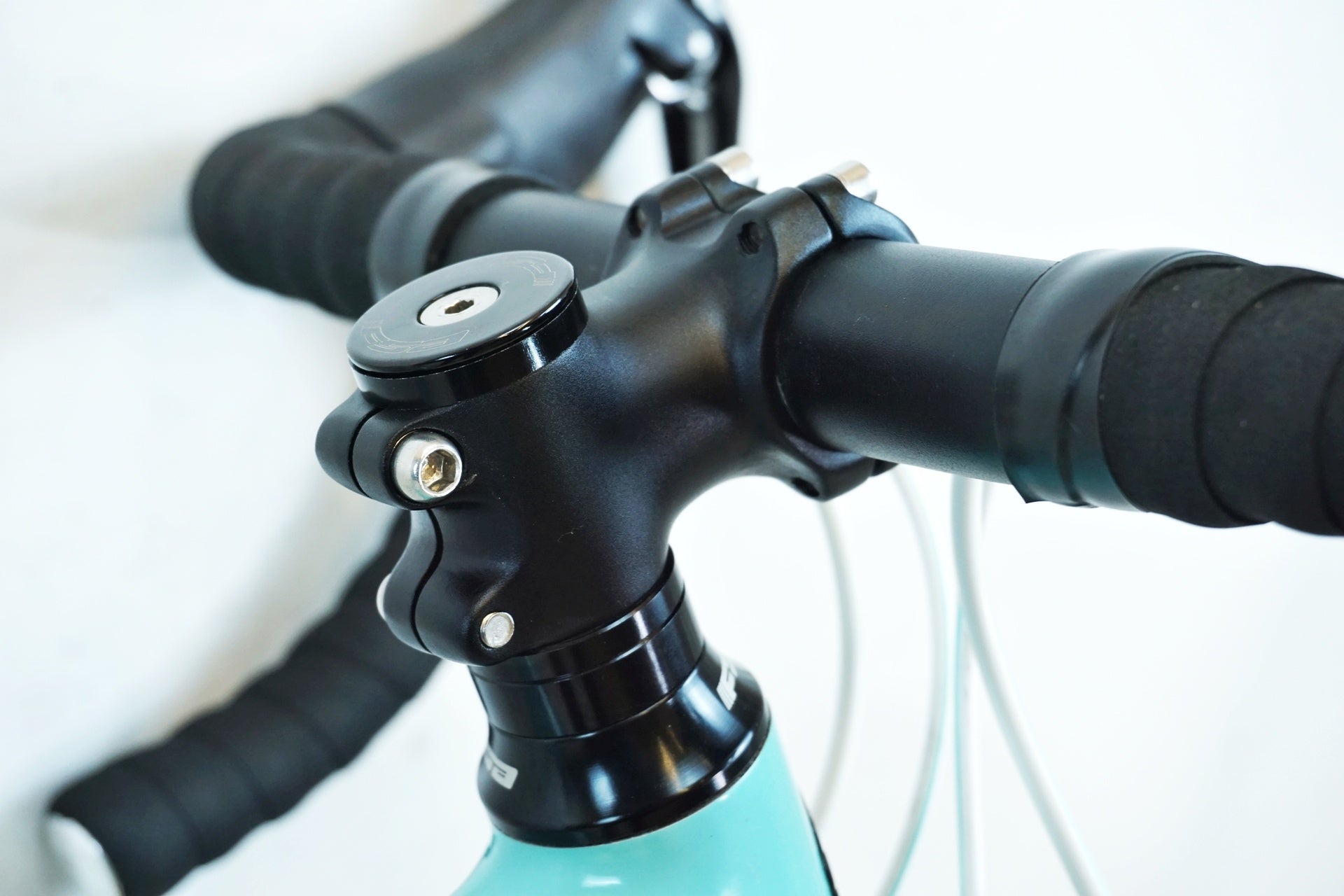 BIANCHI 「ビアンキ」 IMPULSO 105 2016年モデル ロードバイク / 世田谷店
