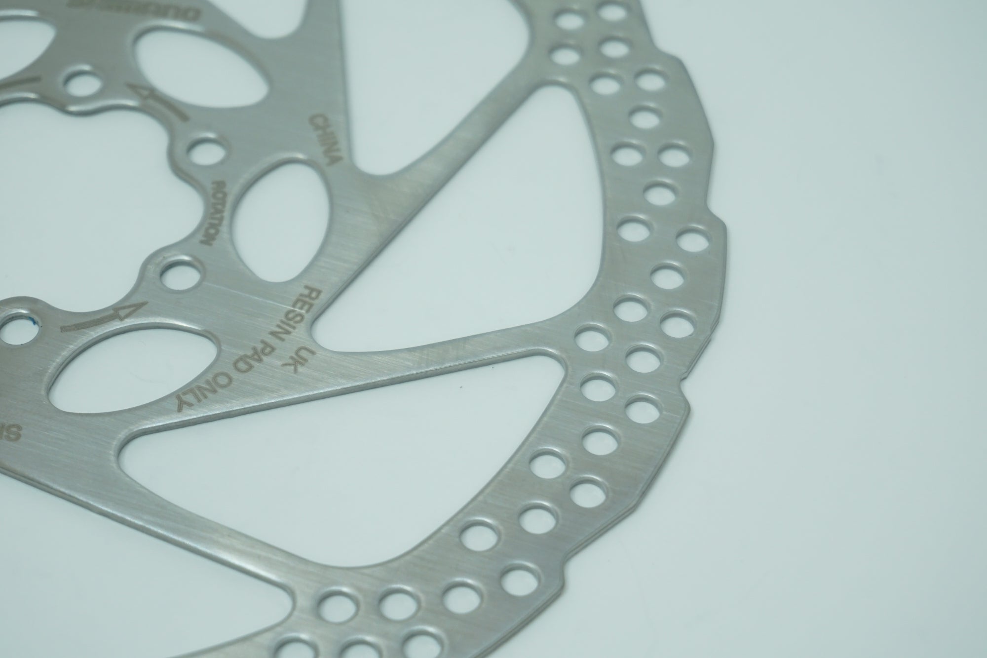 SHIMANO 「シマノ」 SM-RT56 Φ180 ディスクローター / 大阪美原北インター店